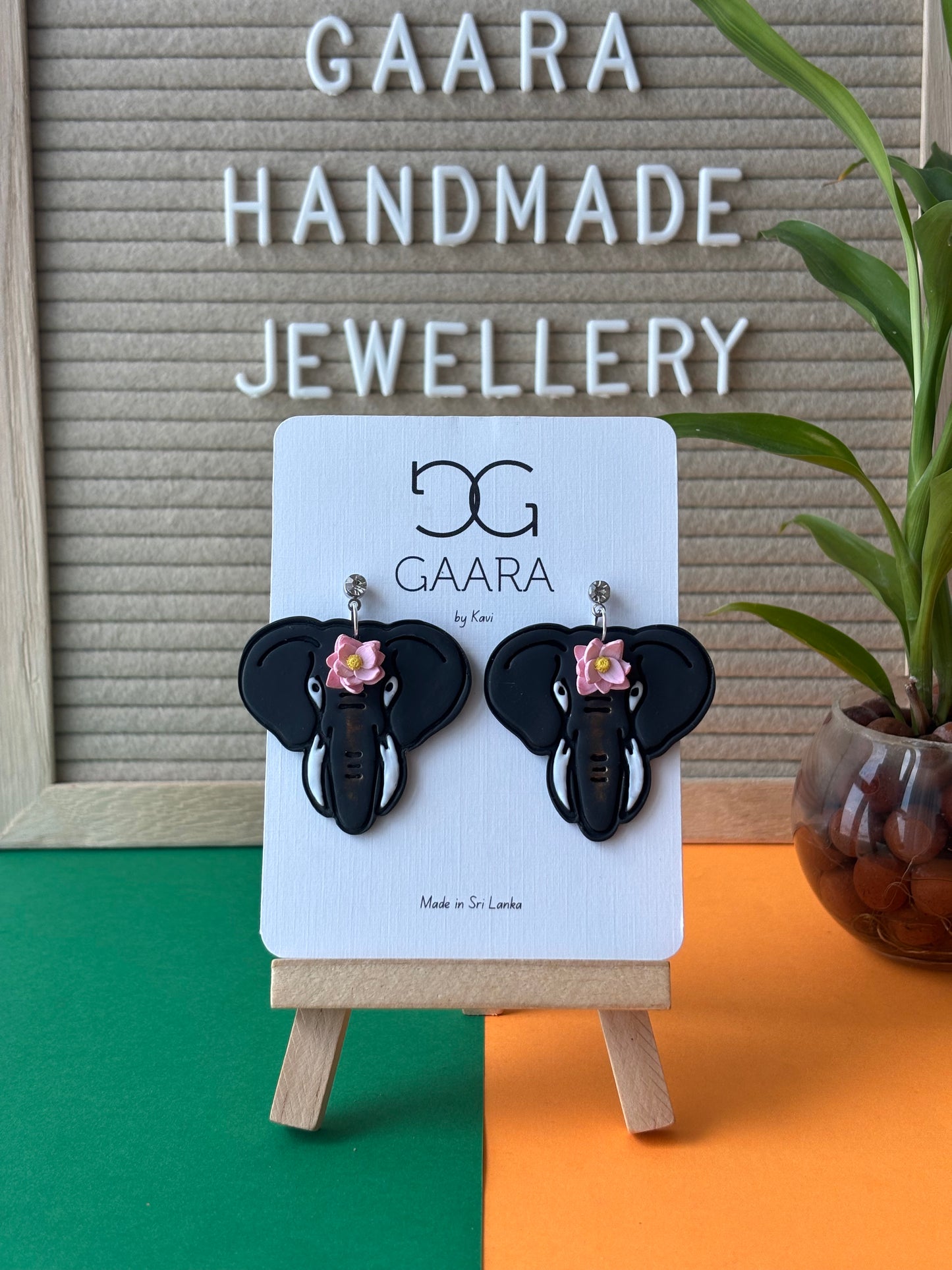 Little Stories of Sri Lanka - Mahanuwara Atha